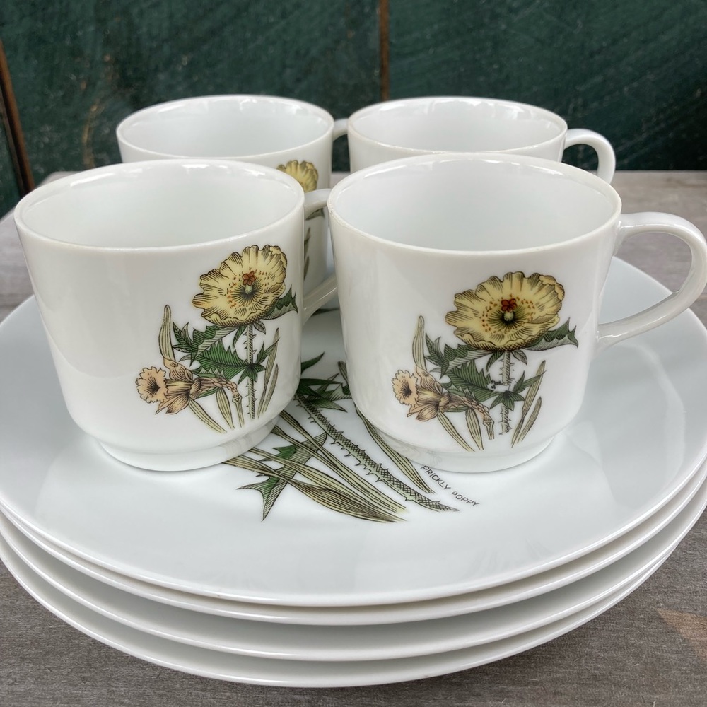 Vintage | JSC Set of 4 “Flower Garden” Prickly Poppy Snack Sets.